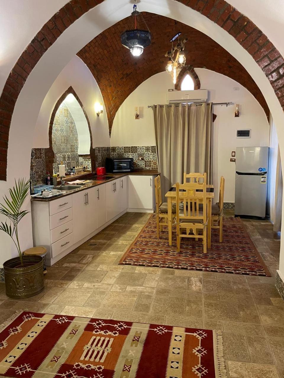 Villa Kemet Jazirat al Awwamiyah Екстериор снимка